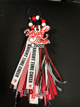 Load image into Gallery viewer, Pin me ribbon
